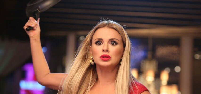 Клип Анны Семенович на песню «Хочешь» набрал 5 миллионов просмотров